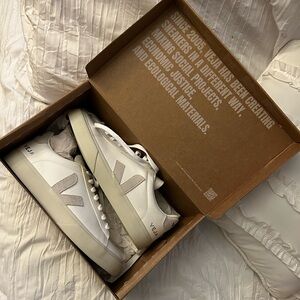 Brand new women’s Veja sneakers